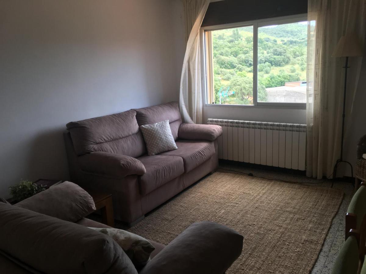 Apartaments La Pertusa 2O Corca  Eksteriør bilde